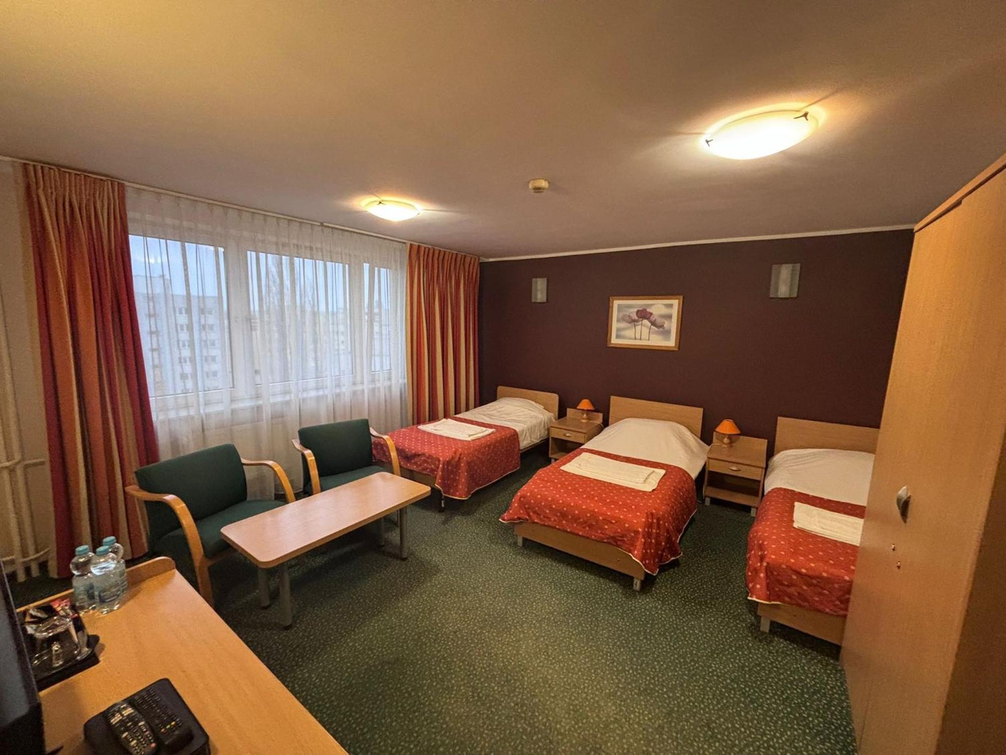 Hotel Wilanow وارسو المظهر الخارجي الصورة